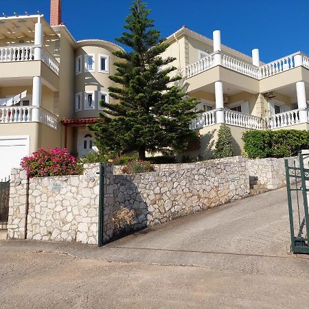 Nikos Apartments Spacious And Panoramic Argostoli  Eksteriør billede