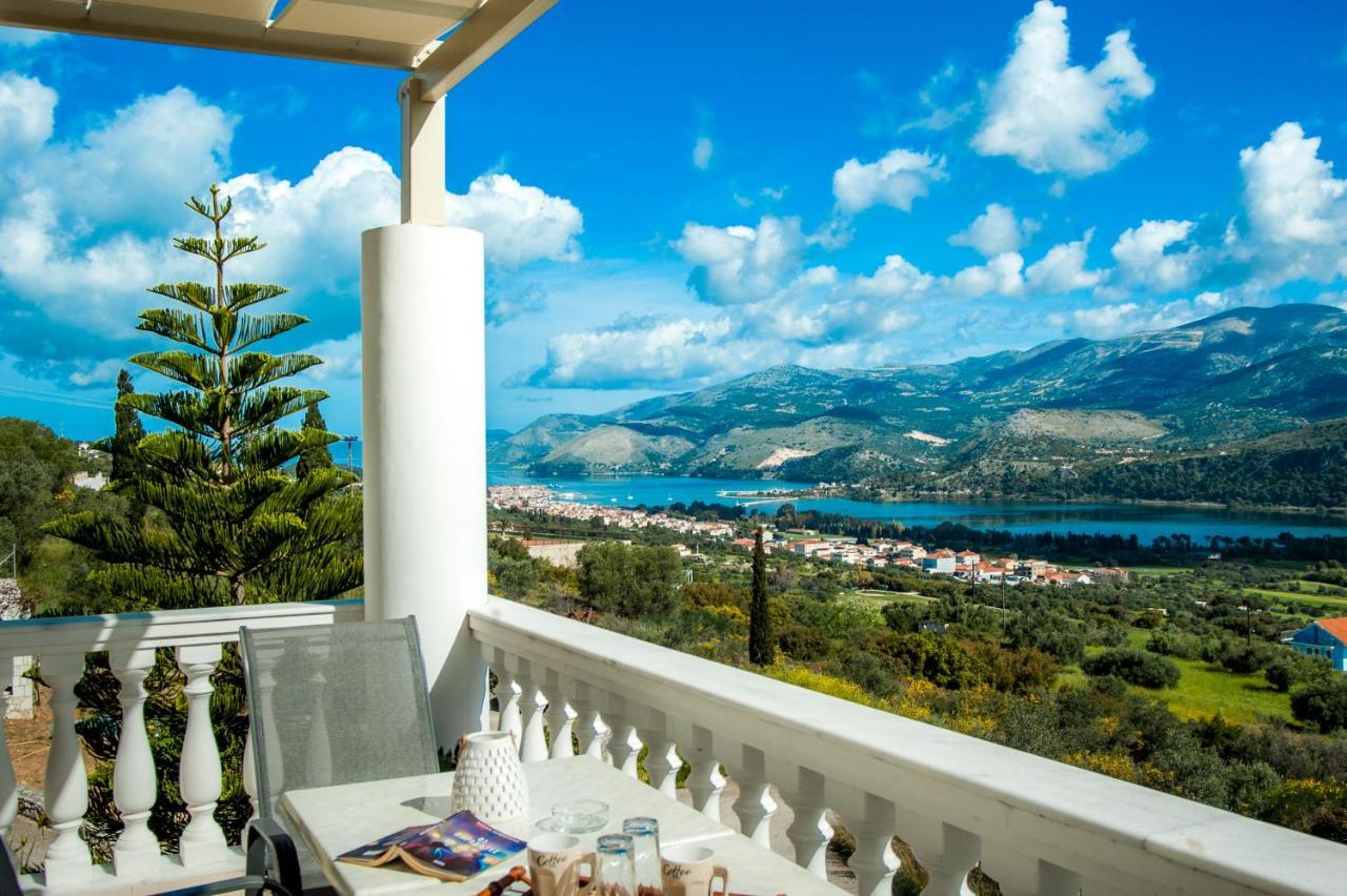 Nikos Apartments Spacious And Panoramic Argostoli  Eksteriør billede