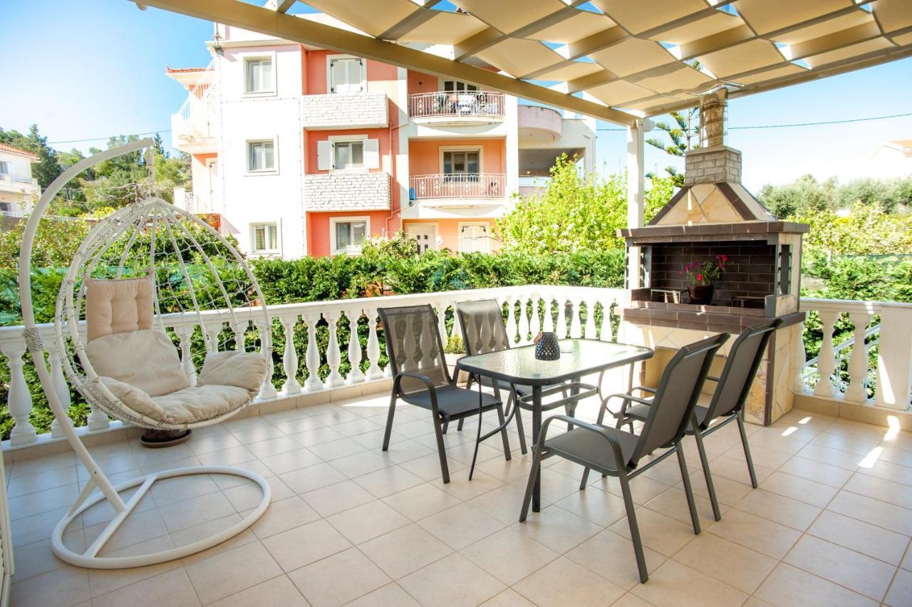 Nikos Apartments Spacious And Panoramic Argostoli  Eksteriør billede