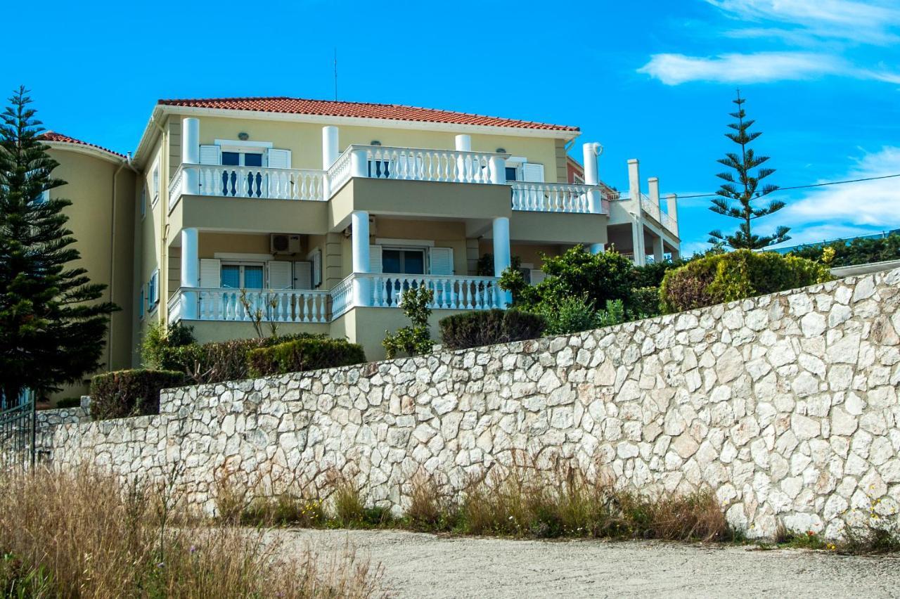Nikos Apartments Spacious And Panoramic Argostoli  Eksteriør billede