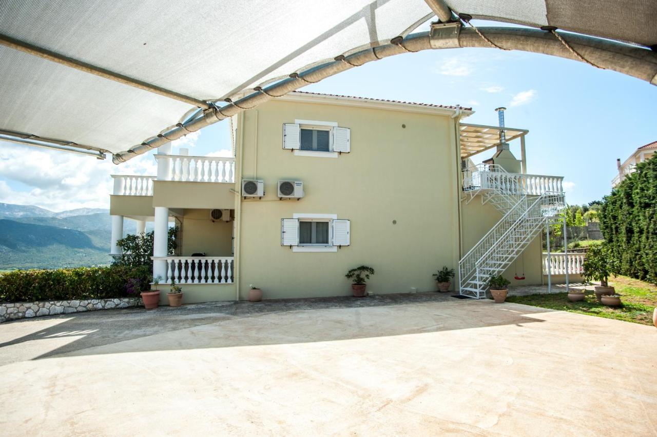 Nikos Apartments Spacious And Panoramic Argostoli  Eksteriør billede