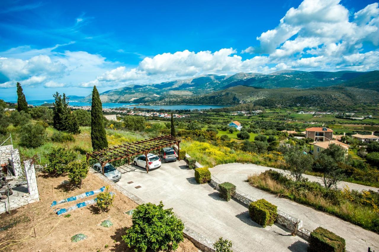 Nikos Apartments Spacious And Panoramic Argostoli  Eksteriør billede